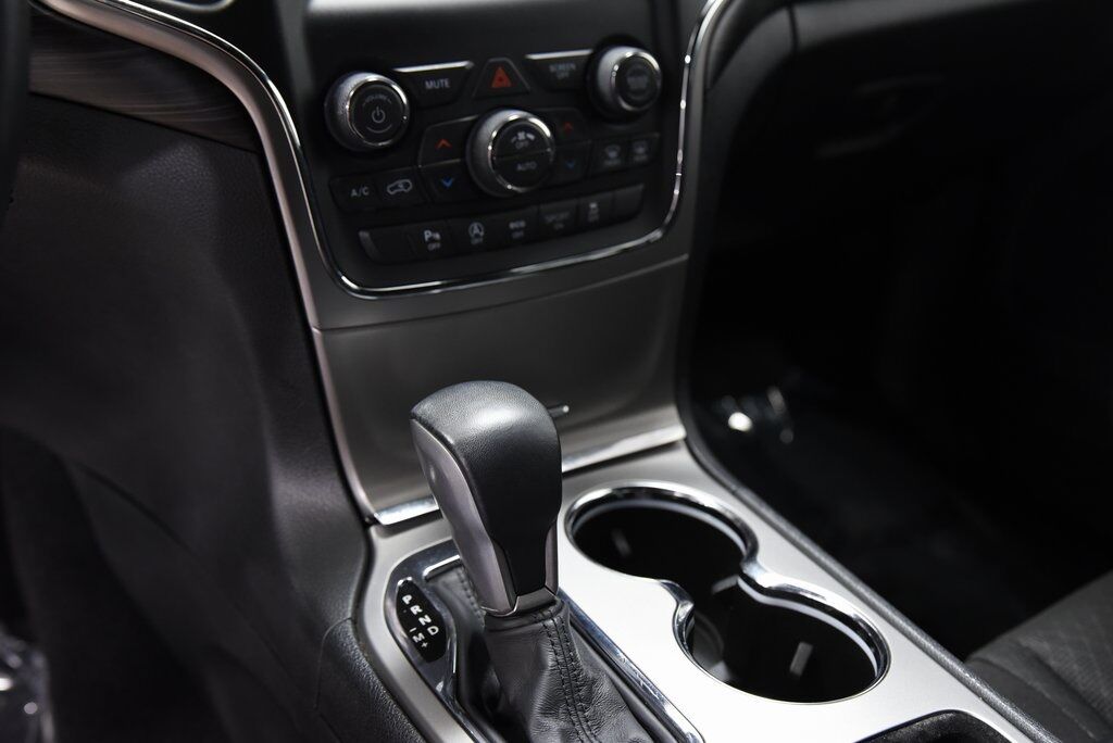 2021 Jeep Grand Cherokee Laredo E Akron