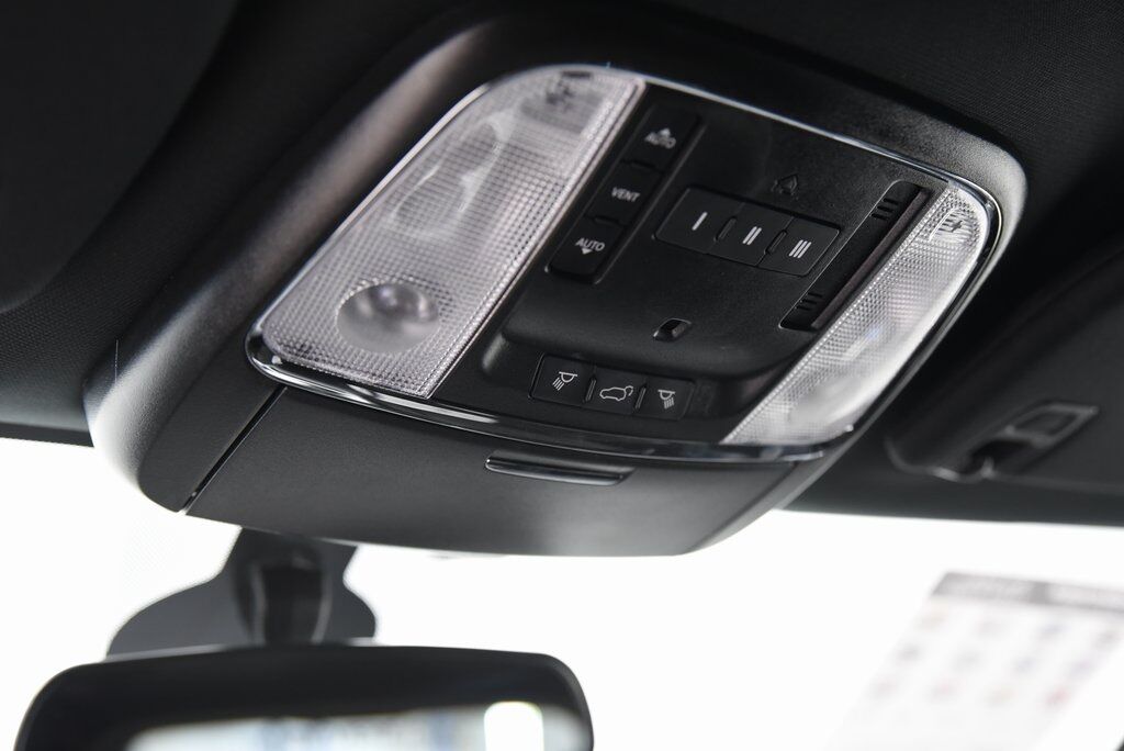 2021 Jeep Grand Cherokee Laredo E Akron