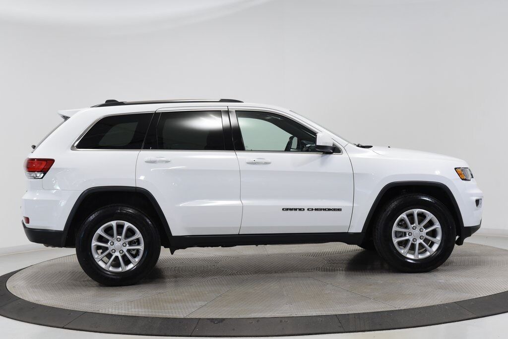 2021 Jeep Grand Cherokee Laredo E Akron