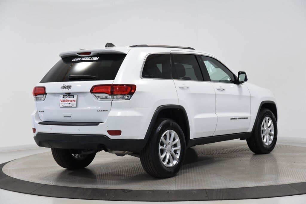 2021 Jeep Grand Cherokee Laredo E Akron