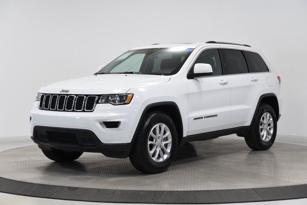 2021 Jeep Grand Cherokee Laredo E Akron