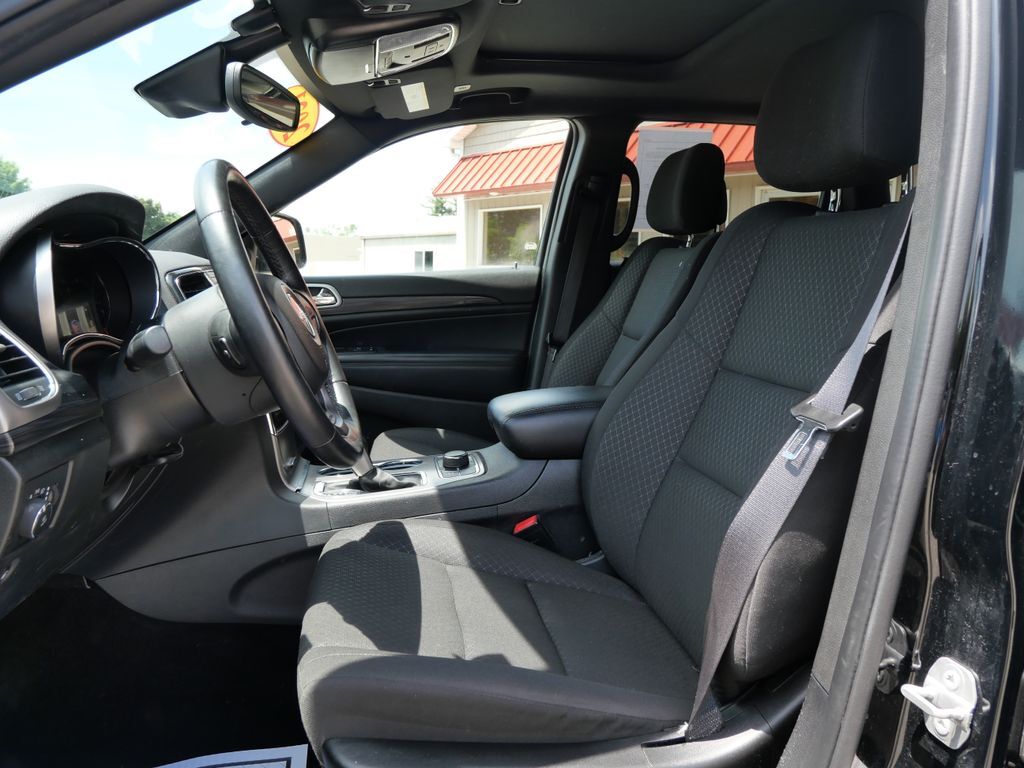 2021 Jeep Grand Cherokee Laredo E Mt Pleasant MI