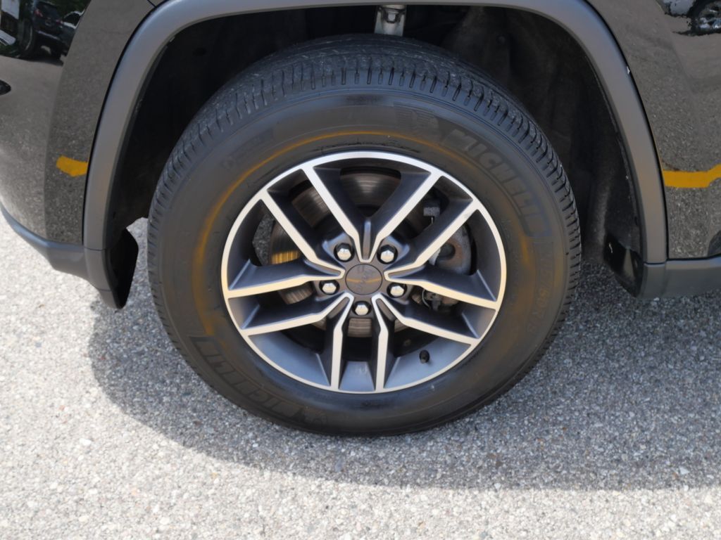 2021 Jeep Grand Cherokee Laredo E Mt Pleasant MI