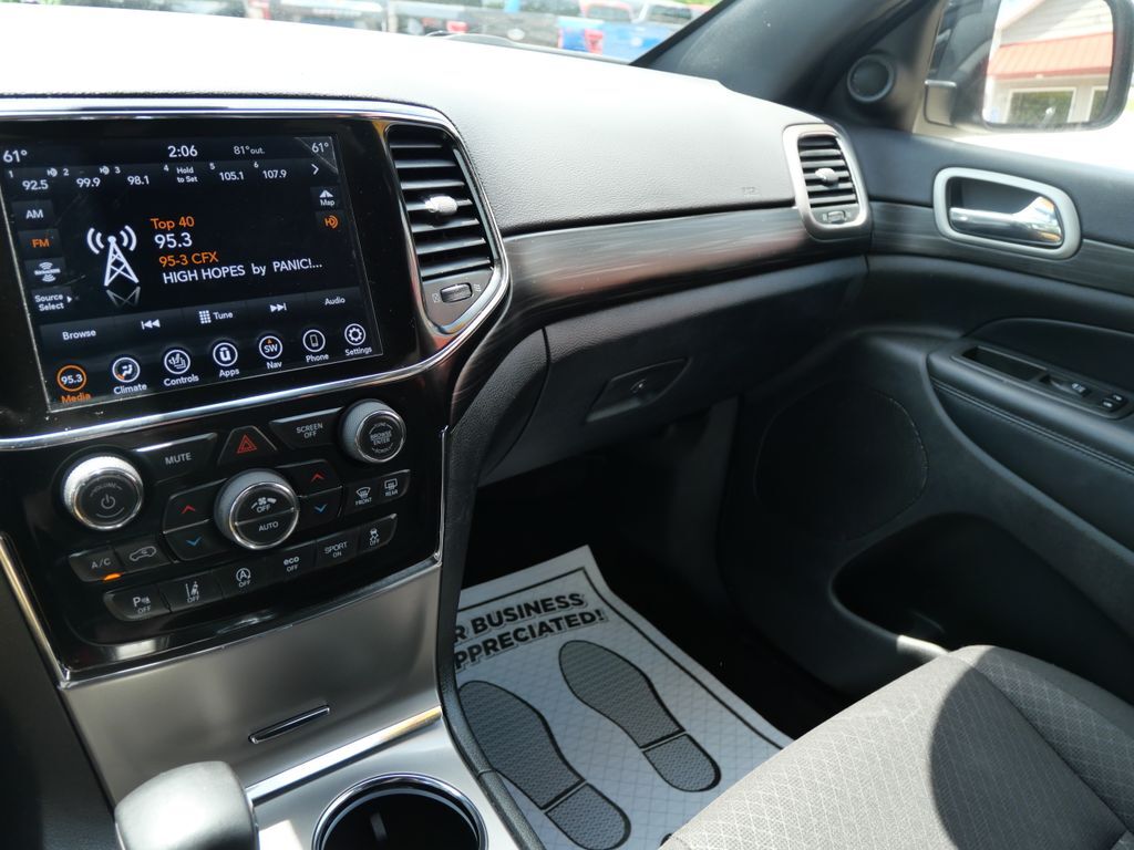 2021 Jeep Grand Cherokee Laredo E Mt Pleasant MI