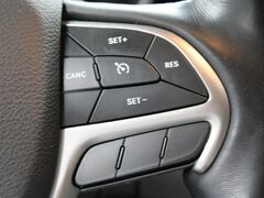 2021 Jeep Grand Cherokee Laredo X 4WD Fond du Lac WI