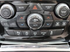2021 Jeep Grand Cherokee Laredo X 4WD Fond du Lac WI