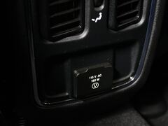 2021 Jeep Grand Cherokee Laredo X 4WD Fond du Lac WI