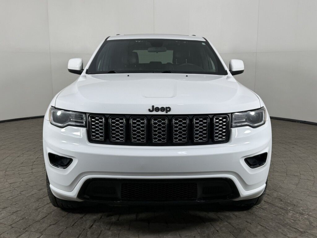 2021 Jeep Grand Cherokee Laredo X 4x4