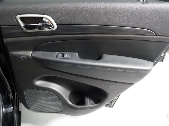 2021 Jeep Grand Cherokee Laredo X *PRO TECH II PKG, NAVIGATION, SAFETY ALERTS, BACKUP-CAMERA, COLOR TOUCHSCREEN, HEATED SEATS/STEERING, POWER LIFTGATE, REMOTE START, 20 INCH WHEELS, ANDROID & APPLE Round Rock TX