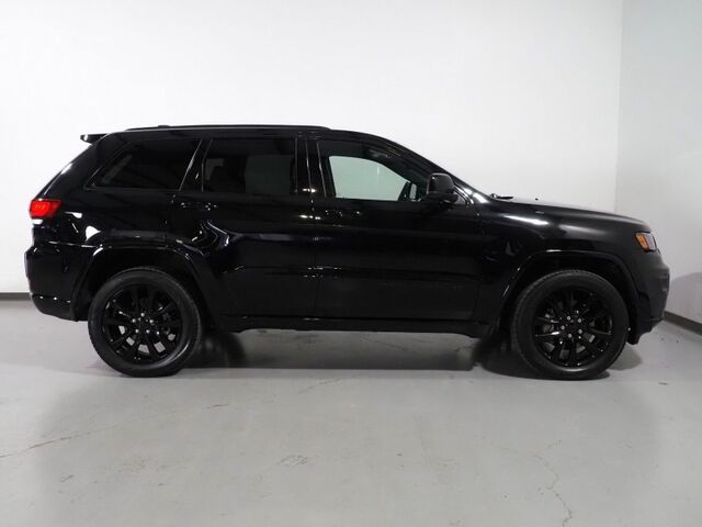 2021 Jeep Grand Cherokee Laredo X *PRO TECH II PKG, NAVIGATION, SAFETY ALERTS, BACKUP-CAMERA, COLOR TOUCHSCREEN, HEATED SEATS/STEERING, POWER LIFTGATE, REMOTE START, 20 INCH WHEELS, ANDROID & APPLE Round Rock TX