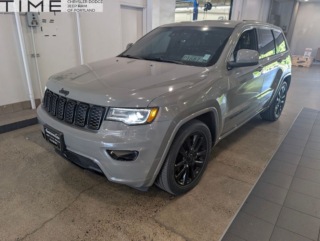 2021 Jeep Grand Cherokee Laredo X