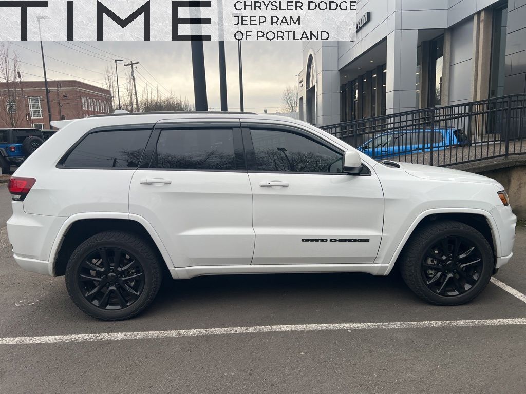 2021 Jeep Grand Cherokee Laredo X