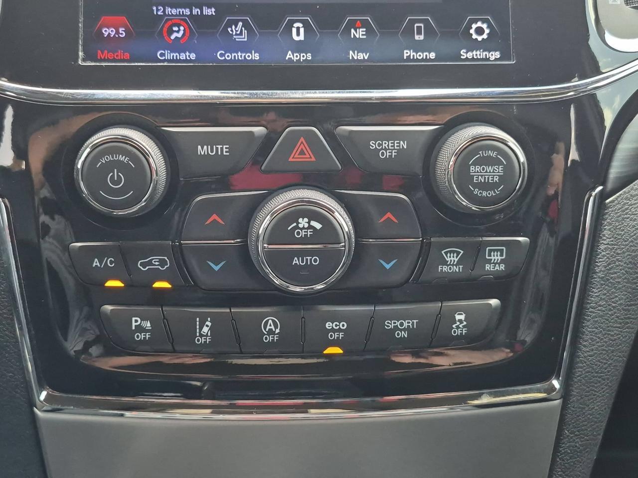2021 Jeep Grand Cherokee Laredo X Castroville TX
