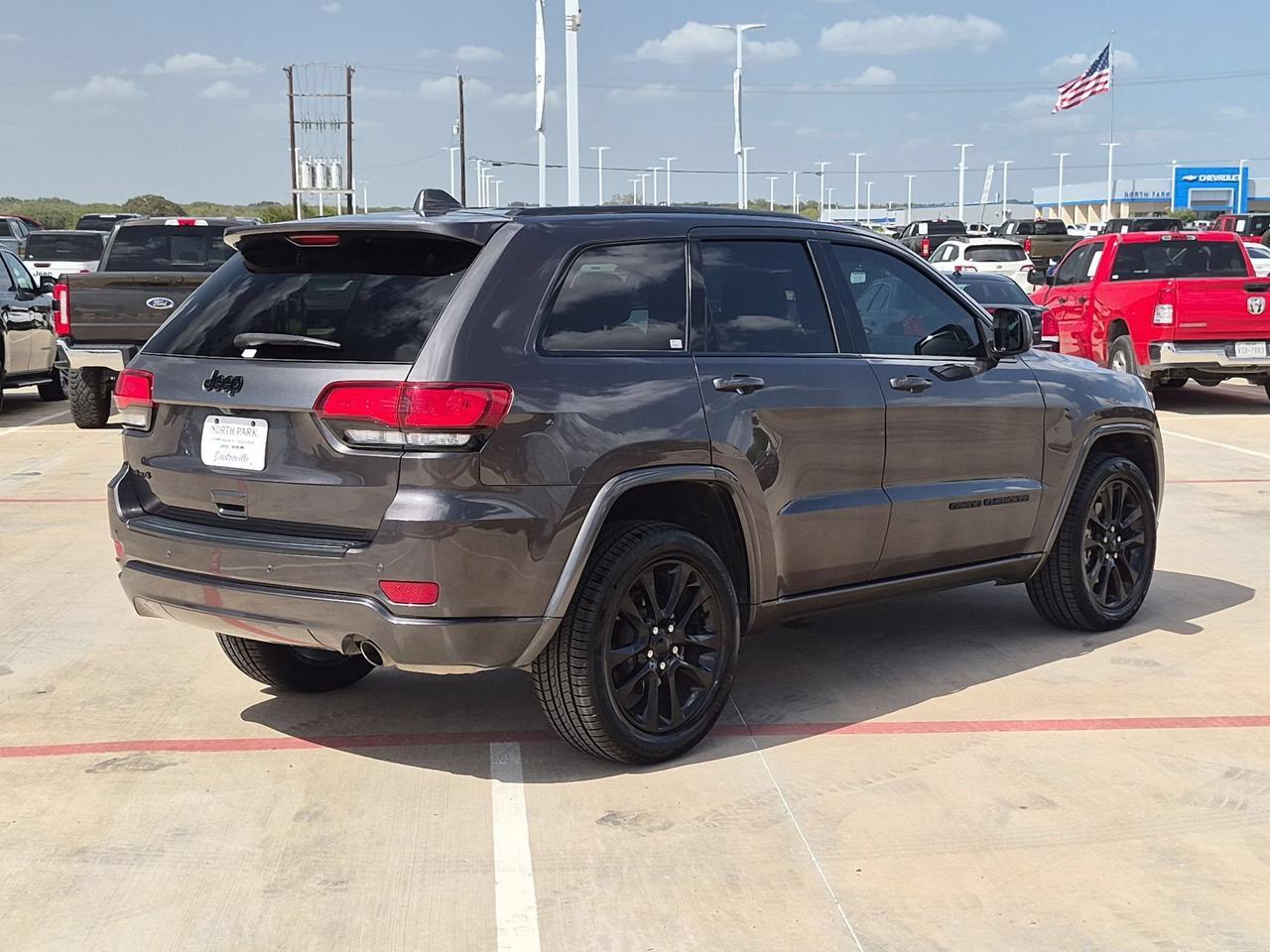 2021 Jeep Grand Cherokee Laredo X