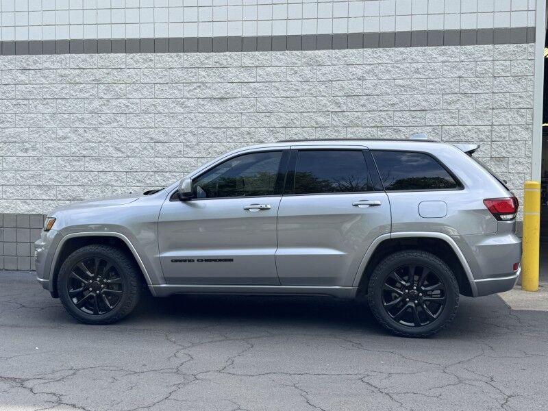 2021 Jeep Grand Cherokee Laredo X Willow Grove PA