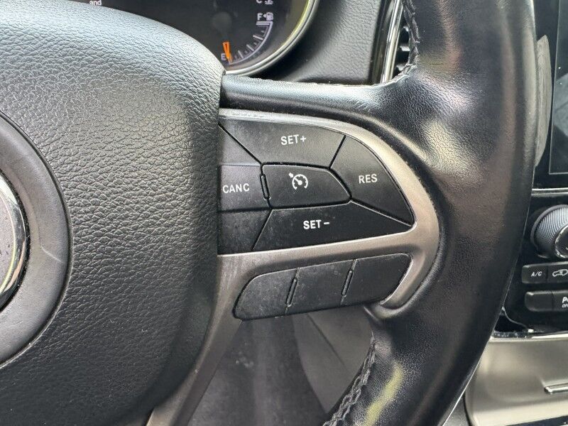 2021 Jeep Grand Cherokee Laredo X Willow Grove PA