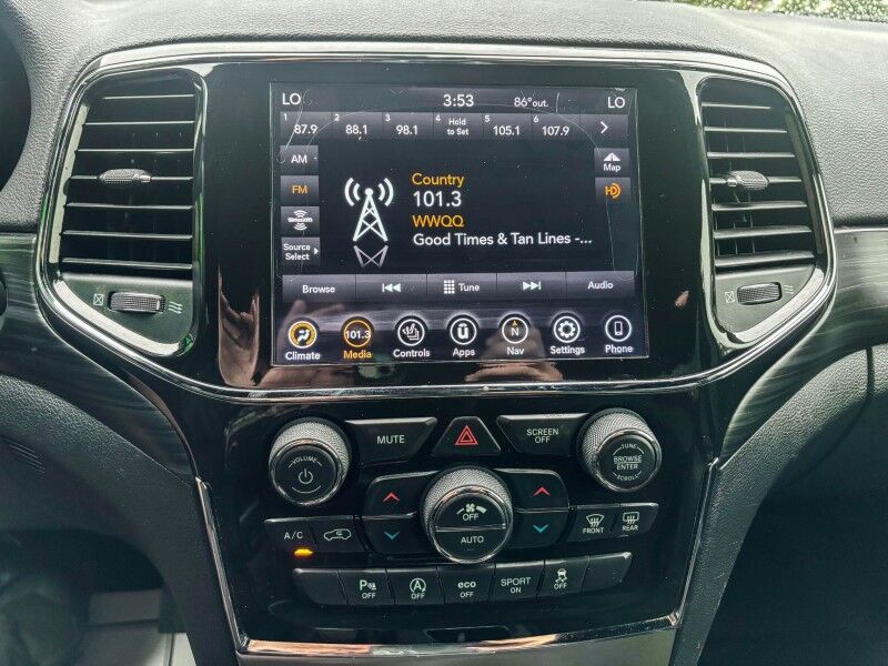 2021 Jeep Grand Cherokee Laredo X photo 24