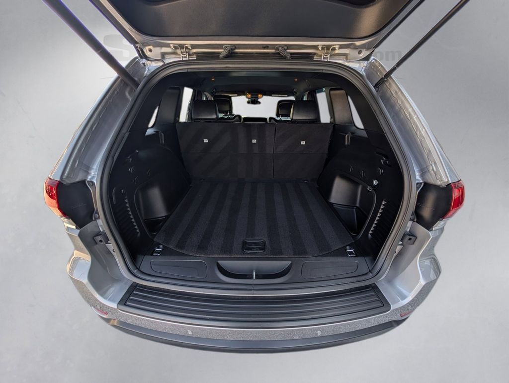 2021 Jeep Grand Cherokee Laredo X Cockeysville MD