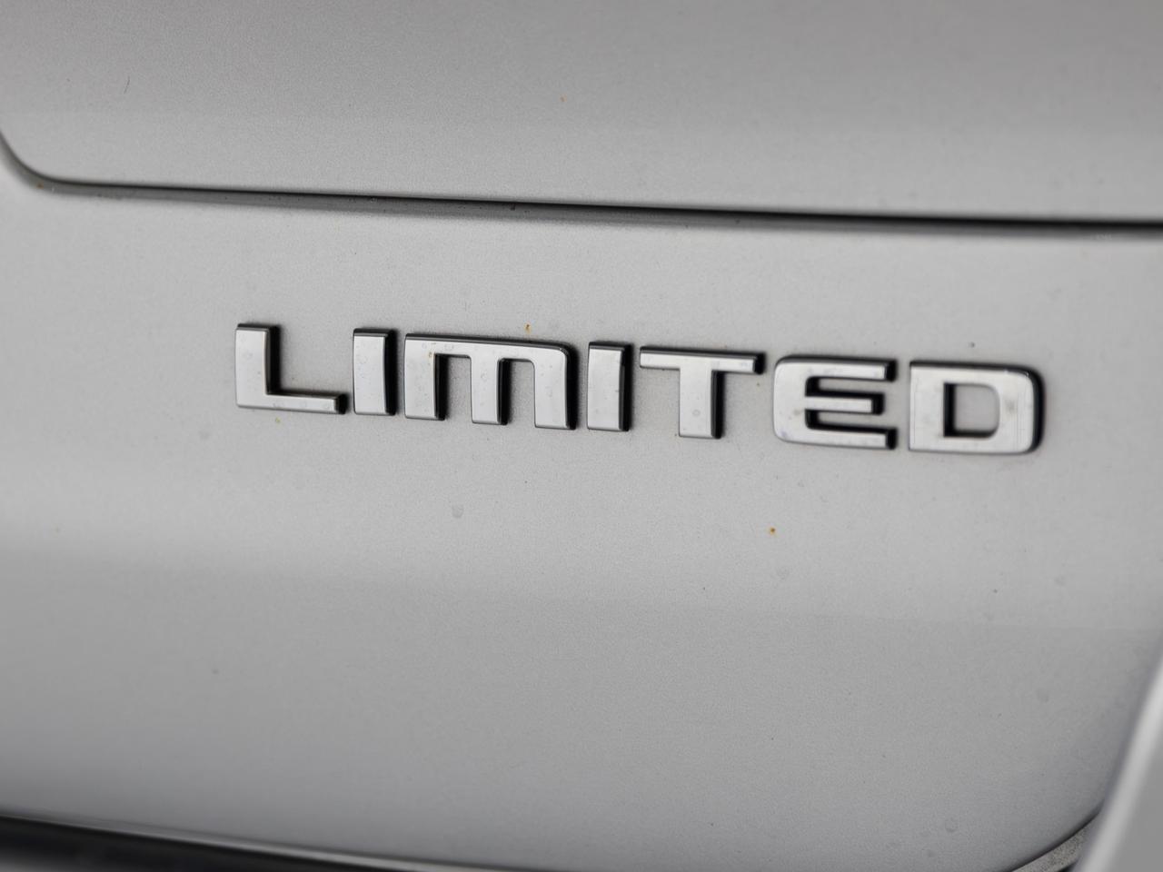 2021 Jeep Grand Cherokee Limited 4WD 6-Passenger Cranberry PA