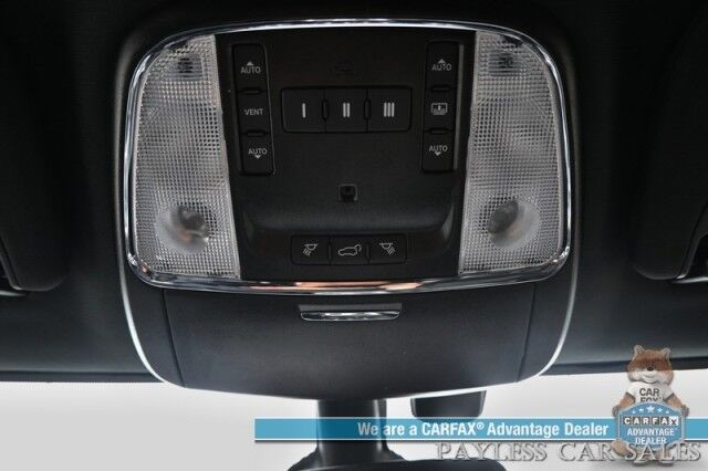2021 Jeep Grand Cherokee Limited / AWD / Luxury Group II Pkg / Auto Start / Heated & Ventilated Leather Seats / Heated Steering Wheel / Navigation / Panoramic Sunroof / Blind Spot Alert / Apple CarPlay & Android Auto / Back Up Camera Anchorage AK