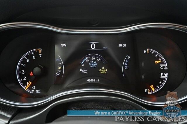 2021 Jeep Grand Cherokee Limited / AWD / Luxury Group II Pkg / Auto Start / Heated & Ventilated Leather Seats / Heated Steering Wheel / Navigation / Panoramic Sunroof / Blind Spot Alert / Apple CarPlay & Android Auto / Back Up Camera Anchorage AK