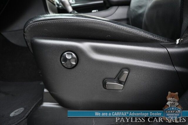 2021 Jeep Grand Cherokee Limited / AWD / Luxury Group II Pkg / Auto Start / Heated & Ventilated Leather Seats / Heated Steering Wheel / Navigation / Panoramic Sunroof / Blind Spot Alert / Apple CarPlay & Android Auto / Back Up Camera Anchorage AK