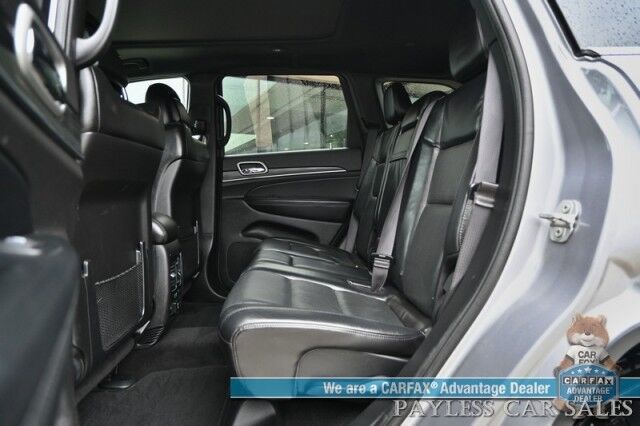 2021 Jeep Grand Cherokee Limited / AWD / Luxury Group II Pkg / Auto Start / Heated & Ventilated Leather Seats / Heated Steering Wheel / Navigation / Panoramic Sunroof / Blind Spot Alert / Apple CarPlay & Android Auto / Back Up Camera Anchorage AK