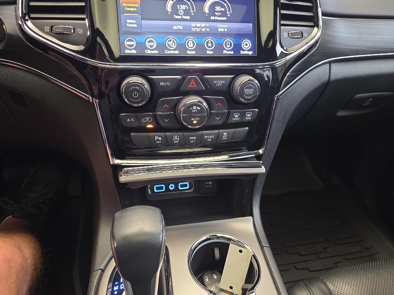 2021 Jeep Grand Cherokee Limited Sand Lake NY