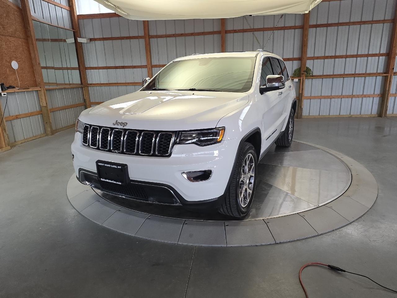 2021 Jeep Grand Cherokee Limited Sand Lake NY