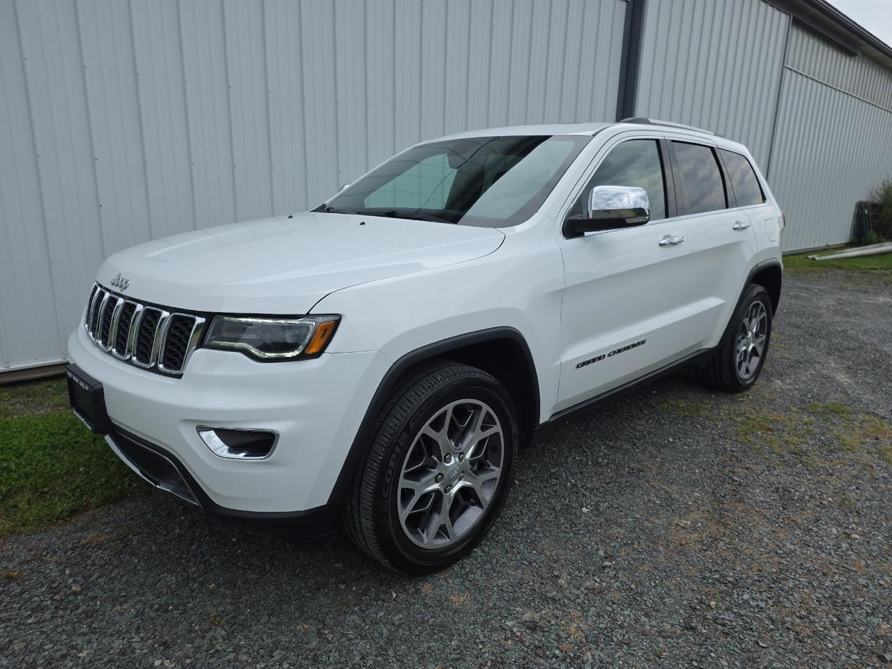 2021 Jeep Grand Cherokee Limited Sand Lake NY