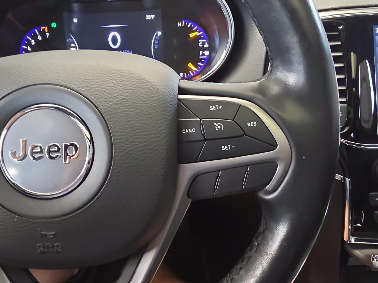 2021 Jeep Grand Cherokee Limited Sand Lake NY