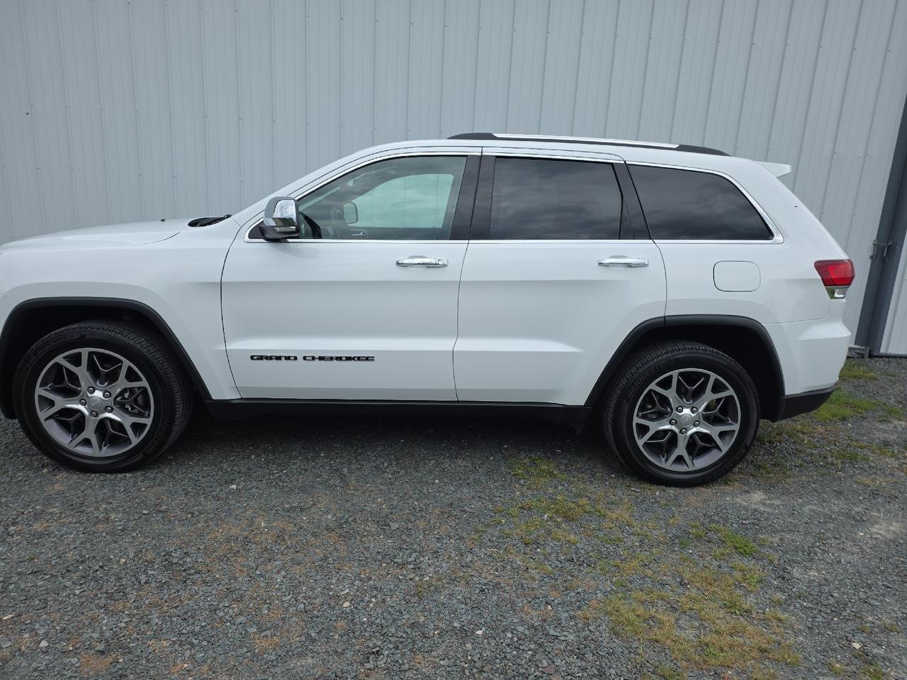 2021 Jeep Grand Cherokee Limited Sand Lake NY