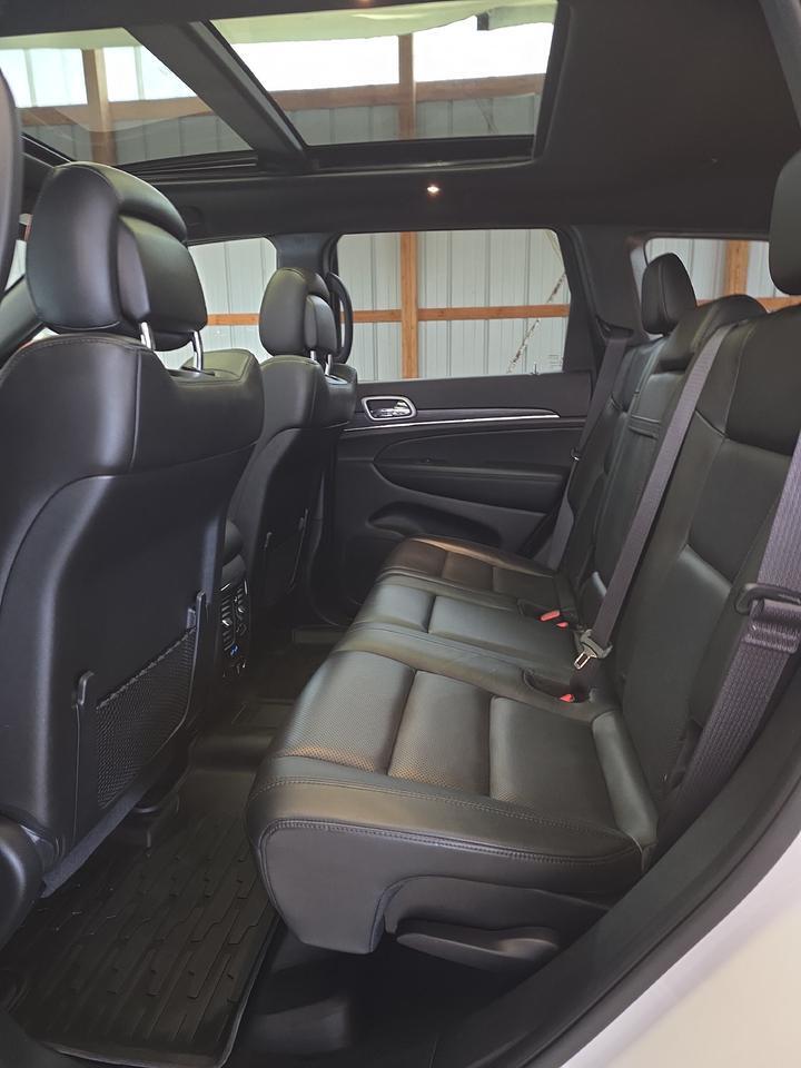 2021 Jeep Grand Cherokee Limited Sand Lake NY