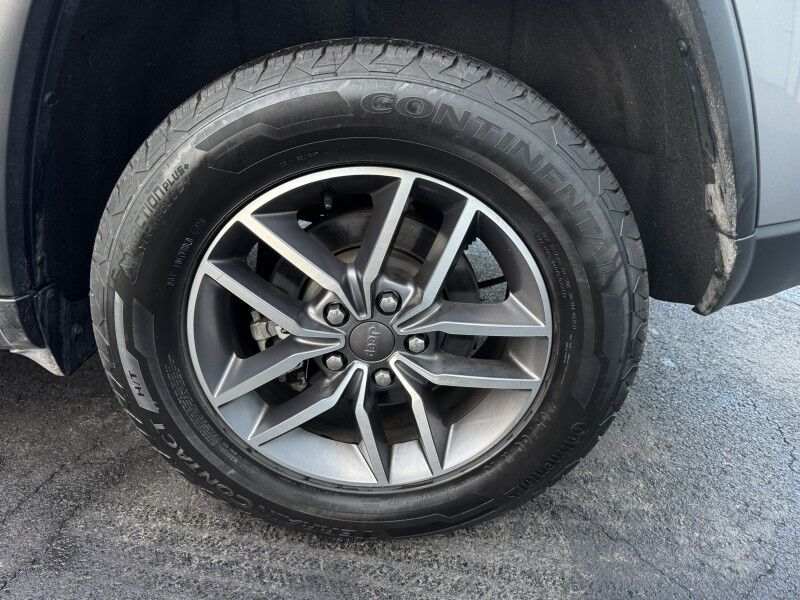 2021 Jeep Grand Cherokee Limited Willow Grove PA