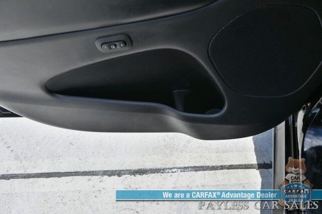 2021 Jeep Grand Cherokee Limited X / 4X4 / AutoStart / ProTech II Pkg / Power & Heated Leather Seats / Heated Steering Wheel / Sunroof / Navigation / Lane Departure & Blind Spot Alert / Keyless Entry & Start / Block Heater / Tow Pkg / 1-Owner Anchorage AK