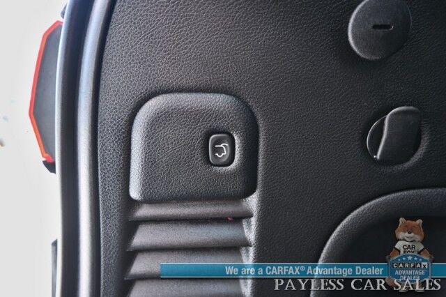2021 Jeep Grand Cherokee Limited X / 4X4 / AutoStart / ProTech II Pkg / Power & Heated Leather Seats / Heated Steering Wheel / Sunroof / Navigation / Lane Departure & Blind Spot Alert / Keyless Entry & Start / Block Heater / Tow Pkg / 1-Owner Anchorage AK