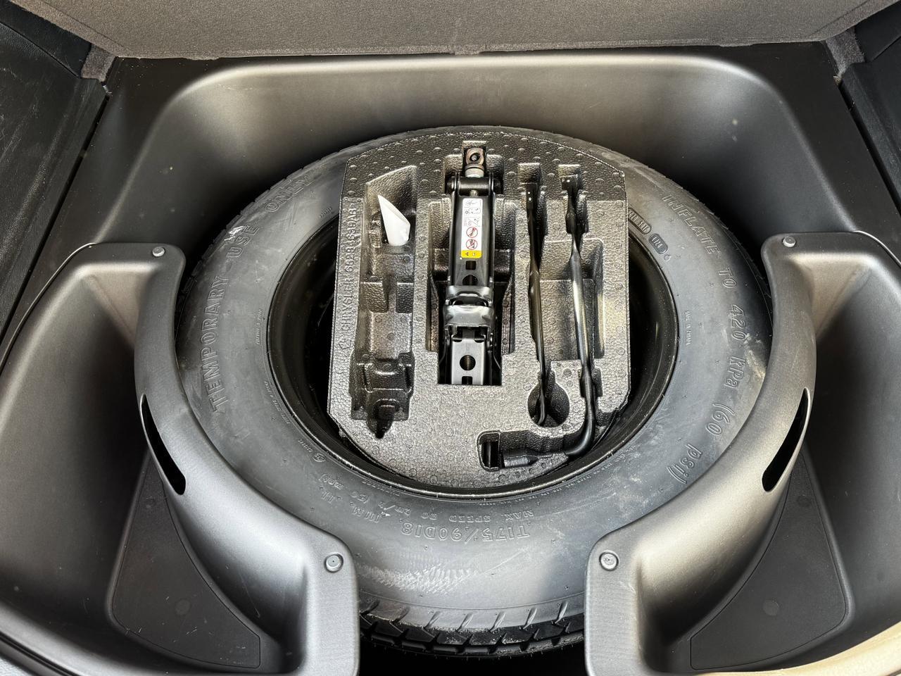 2021 Jeep Grand Cherokee Limited X 4x4 | V6 | Leather | Alpine Audio | Pano Sunroof | Backup Camera Redwater AB