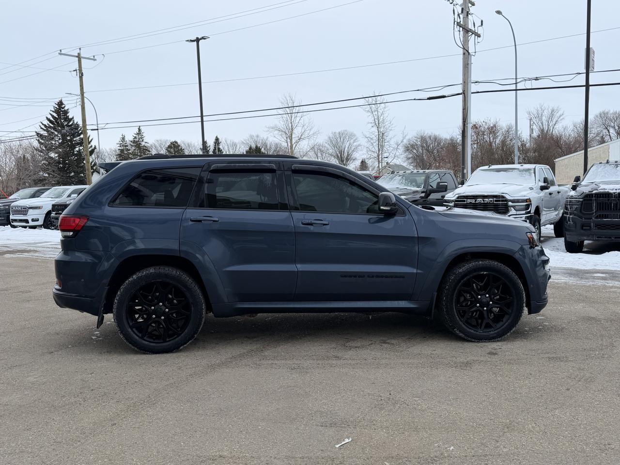 2021 Jeep Grand Cherokee Limited X 4x4 | V8 | Leather | Heated Seats | NAV | 20IN Black Wheels | Remote Start Redwater AB