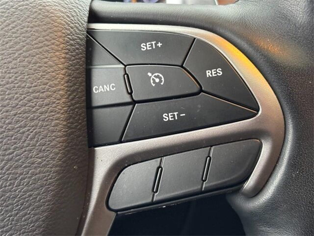 2021 Jeep Grand Cherokee Overland Washington MO