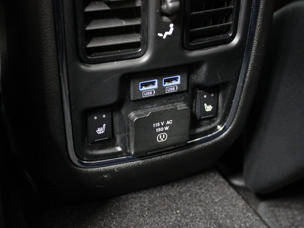 2021 Jeep Grand Cherokee Summit 4WD Fond du Lac WI