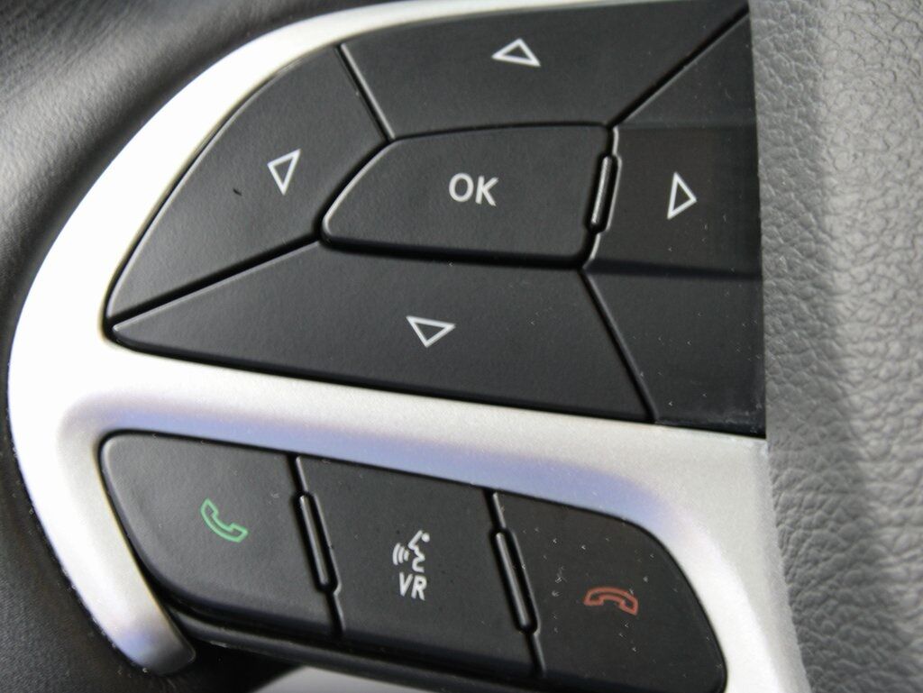 2021 Jeep Grand Cherokee Summit 4WD Fond du Lac WI