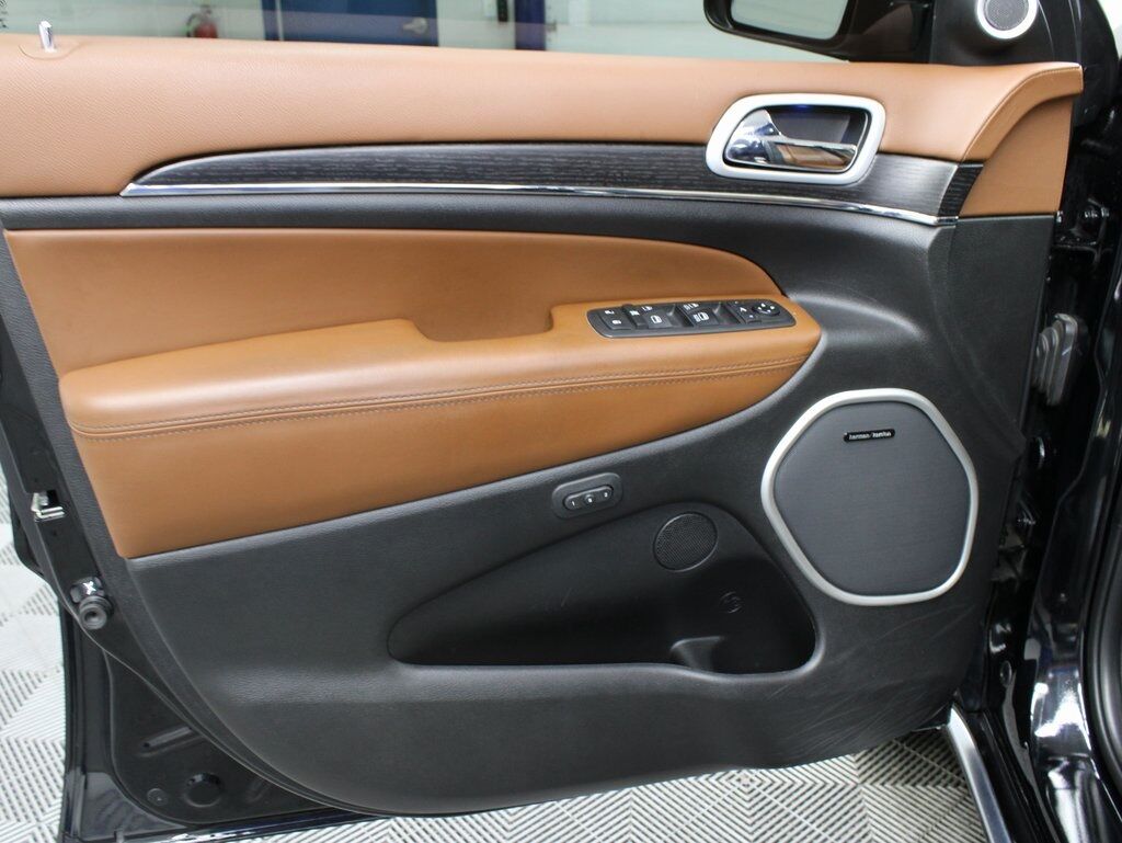 2021 Jeep Grand Cherokee Summit 4WD Fond du Lac WI