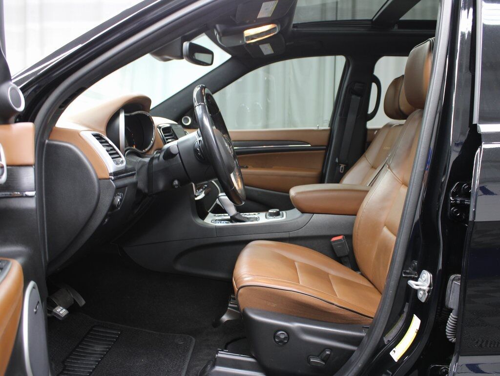 2021 Jeep Grand Cherokee Summit 4WD Fond du Lac WI