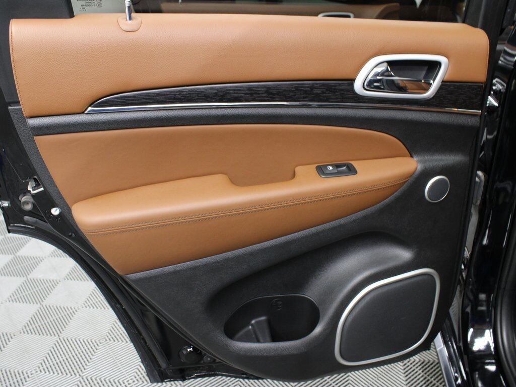 2021 Jeep Grand Cherokee Summit 4WD Fond du Lac WI