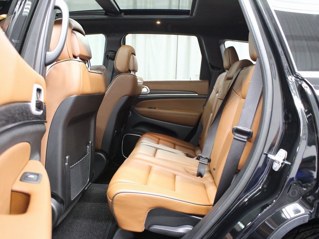 2021 Jeep Grand Cherokee Summit 4WD Fond du Lac WI