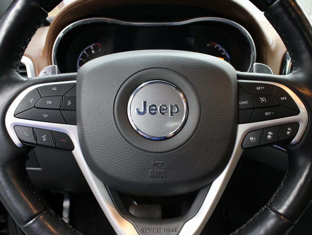 2021 Jeep Grand Cherokee Summit 4WD Fond du Lac WI