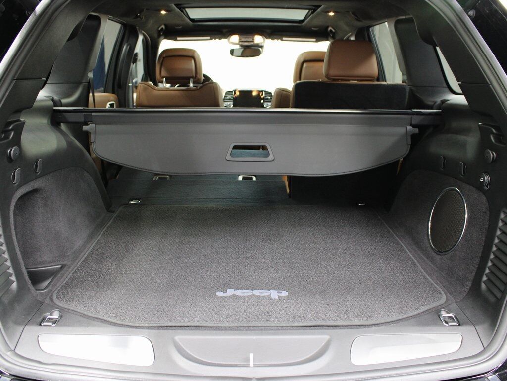 2021 Jeep Grand Cherokee Summit 4WD Fond du Lac WI