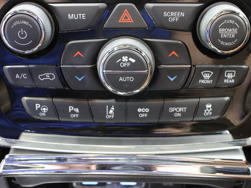2021 Jeep Grand Cherokee Summit 4WD Fond du Lac WI