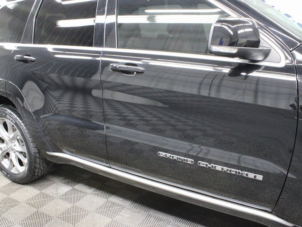 2021 Jeep Grand Cherokee Summit 4WD Fond du Lac WI