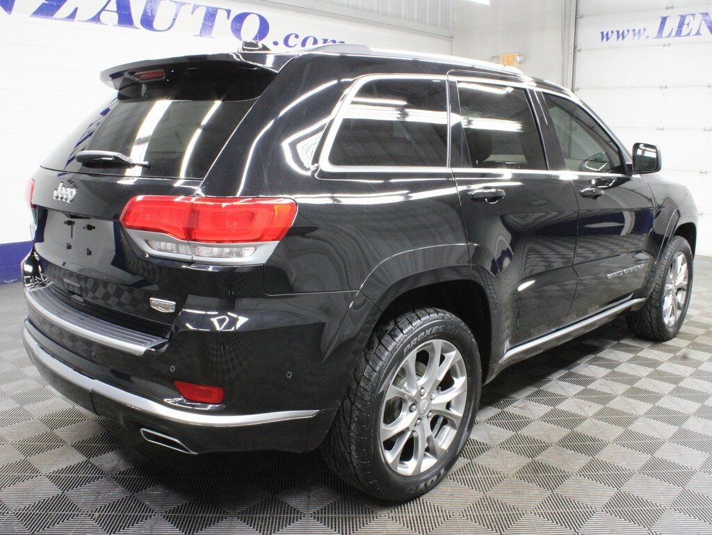 2021 Jeep Grand Cherokee Summit 4WD Fond du Lac WI
